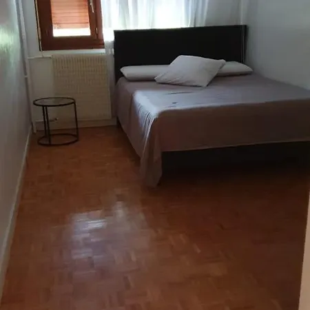 Apartament Whit 2 Roms * Nanterre